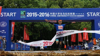 半岛官方-“武汉马拉松赛：不容错过的冠军之争”  第2张